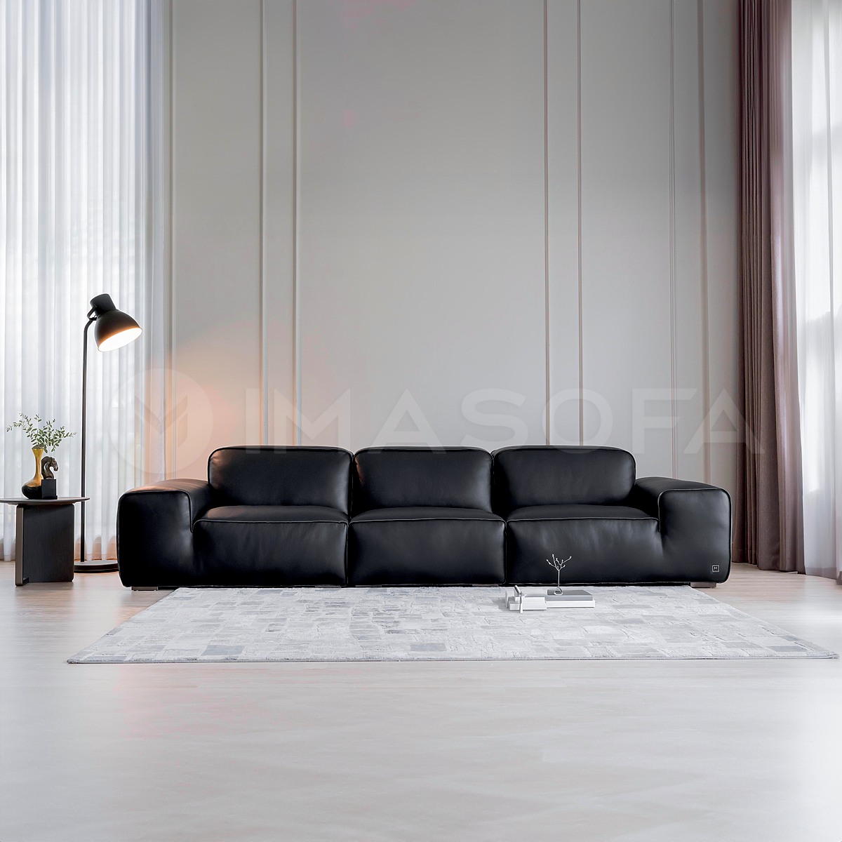 Sofa băng Rome da bò tự nhiên màu đen